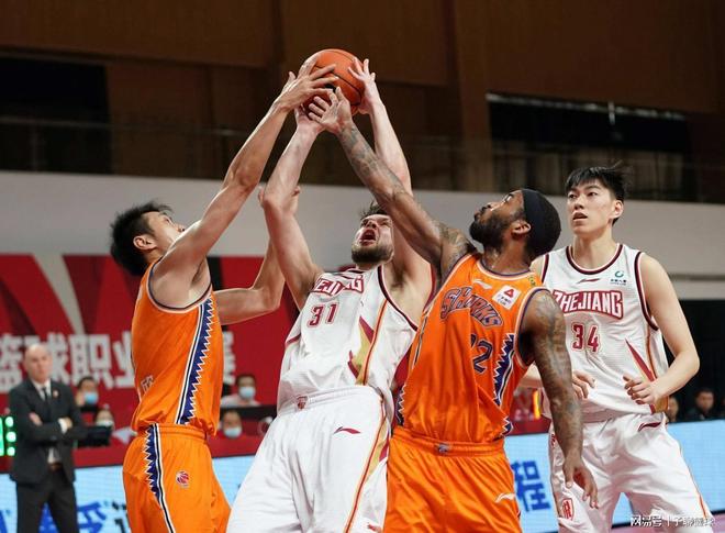 仅凝聚了团 仅凝聚了团